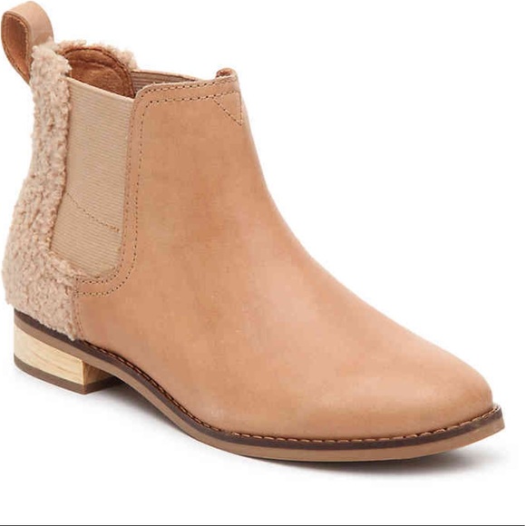 Toms Shoes - Toms Ella Chelsea faux shearing boogie tan 8